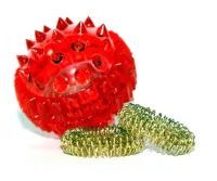 Массажный шарик Су Джок с двумя метал. кольцевыми пружинами (в пакете) 