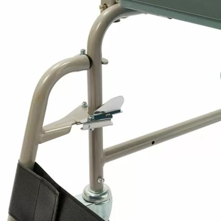 Кресло-каталка Barry V2P, ширина сиденья 44 см