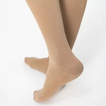 Гольфы компрессионные Тривес ТК.211 унисекс 2 класс компрессии с закрытым носком цвет бежевый  