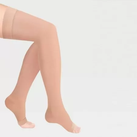 Чулки компрессионные IDEALISTA ID-310W унисекс 2 класс компрессии с открытым носком и гладкой резинкой на широкое бедро цвет карамель 