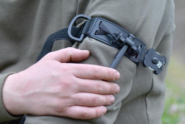 Жгут кровоостанавливающий ЖВ-01-Медплант с циферблатом (вид сложения 1) (турникетный жгут)